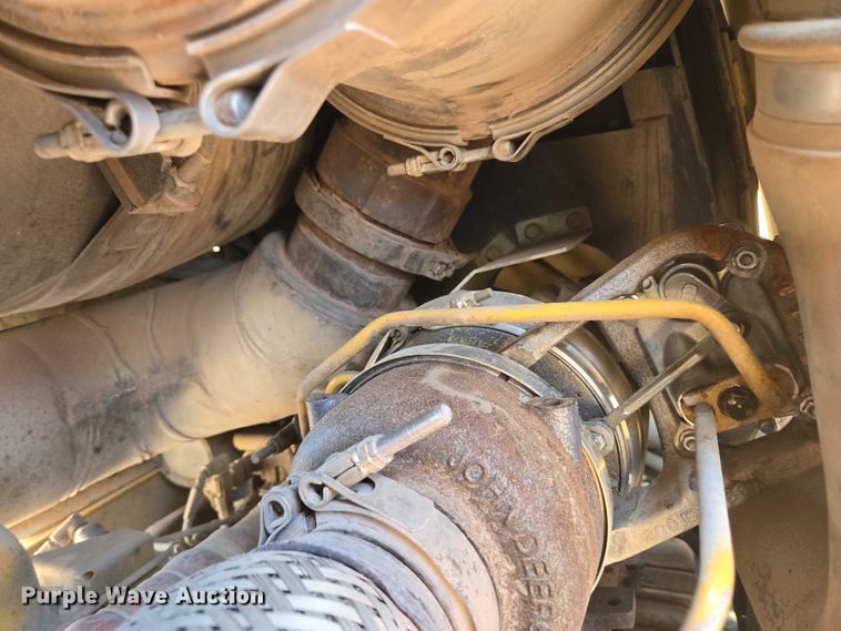 image for item DT7234 2015 John Deere 750K XLT dozer