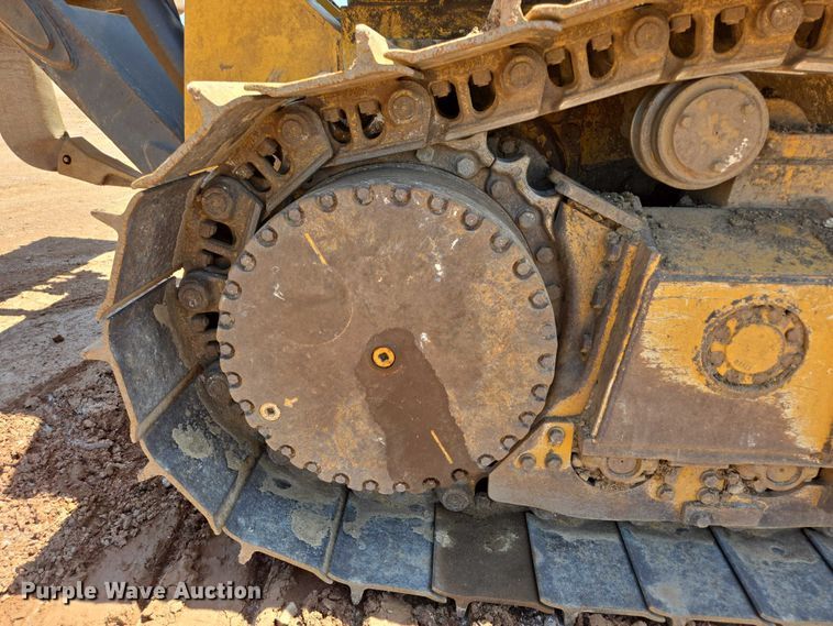 image for item DT7234 2015 John Deere 750K XLT dozer