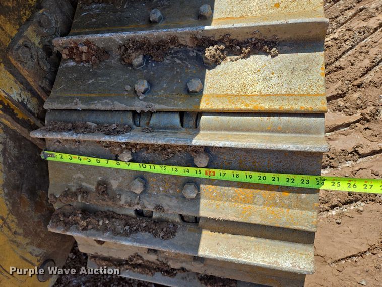 image for item DT7234 2015 John Deere 750K XLT dozer