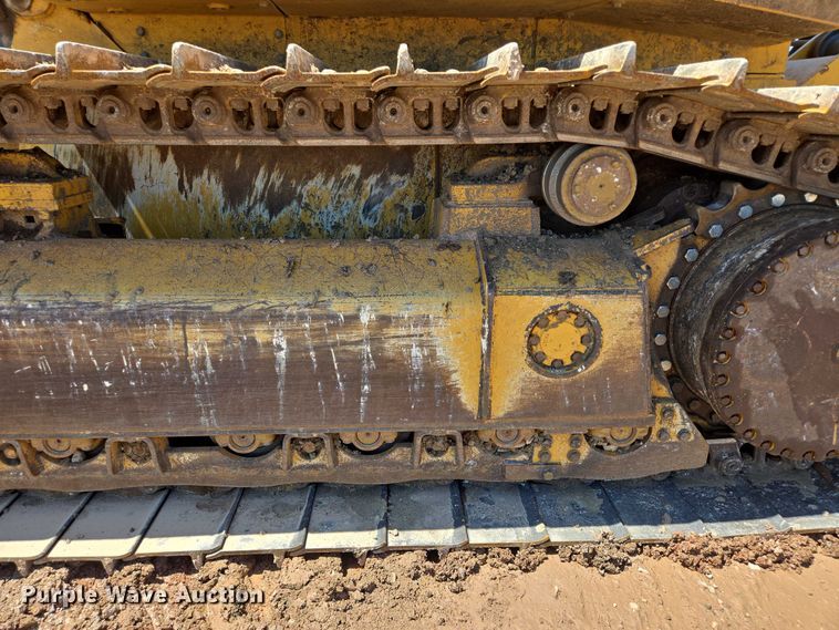 image for item DT7234 2015 John Deere 750K XLT dozer