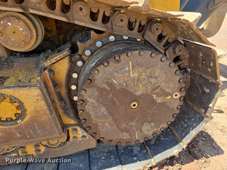 image for item DT7234 2015 John Deere 750K XLT dozer