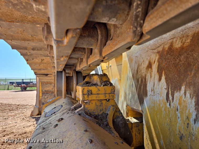 image for item DT7234 2015 John Deere 750K XLT dozer