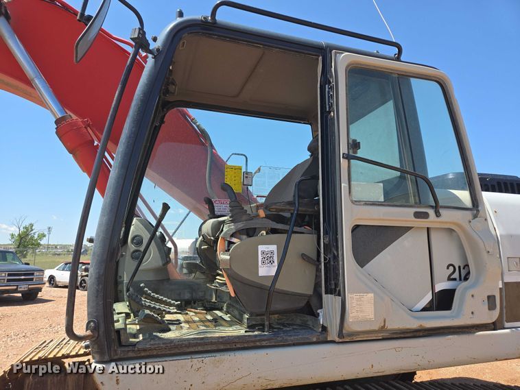 image for item DT7235 2008 Link-Belt 240 X2 excavator