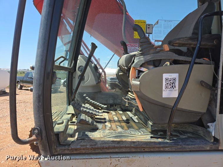 image for item DT7235 2008 Link-Belt 240 X2 excavator