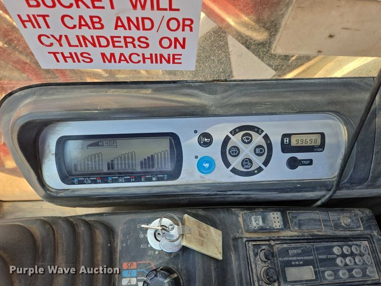 image for item DT7235 2008 Link-Belt 240 X2 excavator