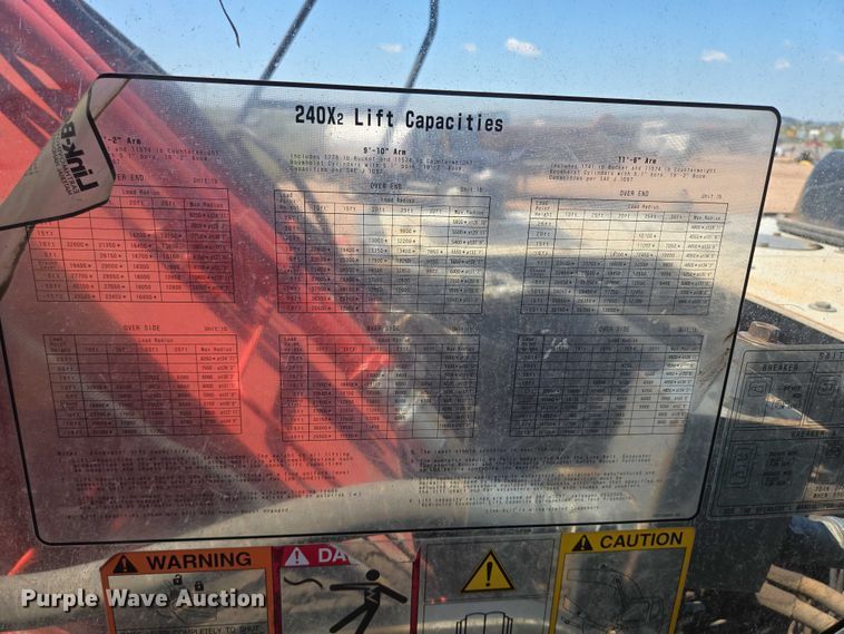 image for item DT7235 2008 Link-Belt 240 X2 excavator