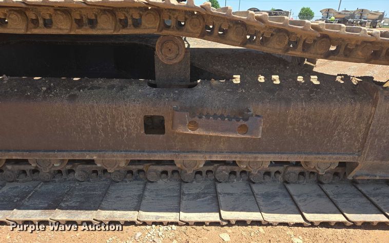 image for item DT7235 2008 Link-Belt 240 X2 excavator