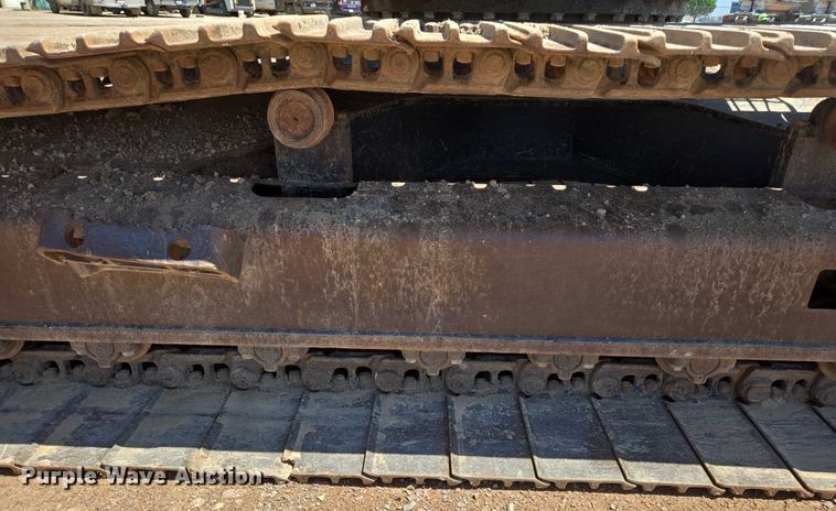 image for item DT7235 2008 Link-Belt 240 X2 excavator