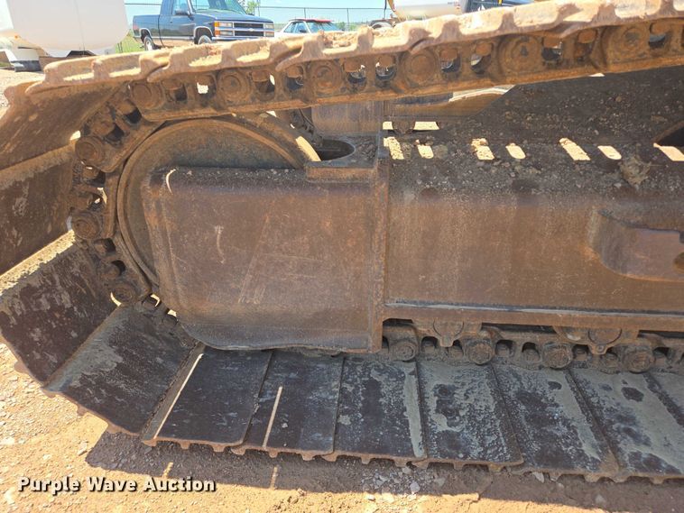 image for item DT7235 2008 Link-Belt 240 X2 excavator