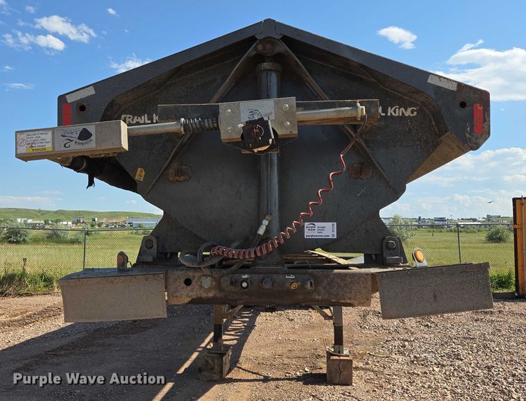 image for item DT7236 2007 Trail King side dump trailer