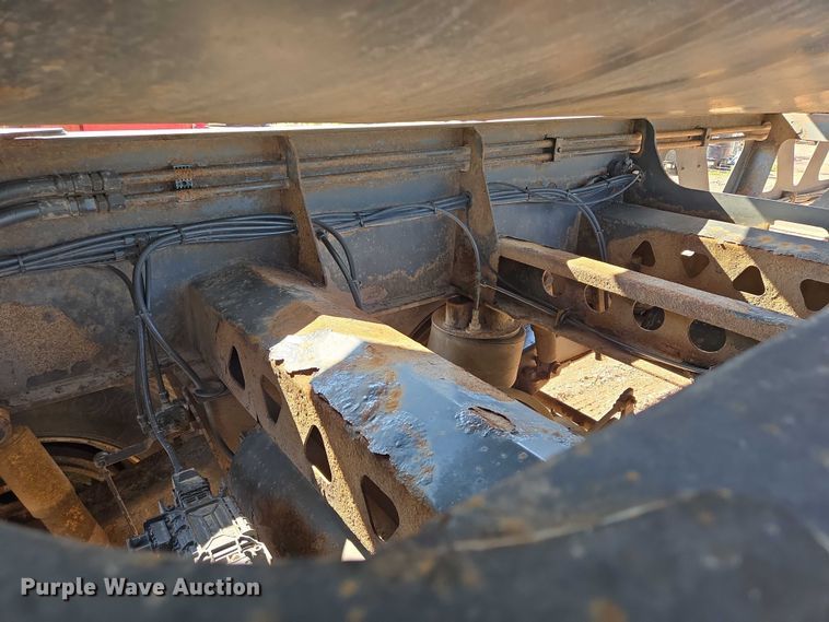 image for item DT7236 2007 Trail King side dump trailer