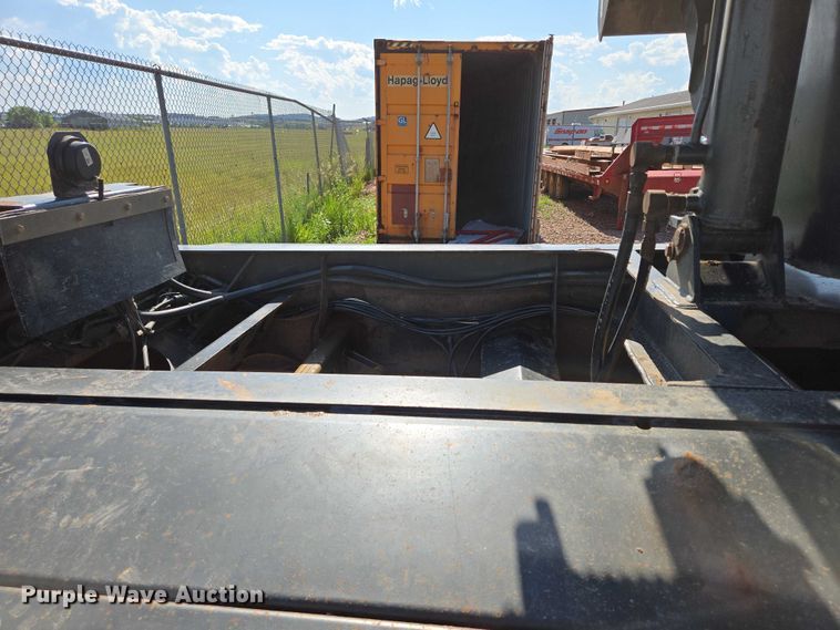 image for item DT7236 2007 Trail King side dump trailer