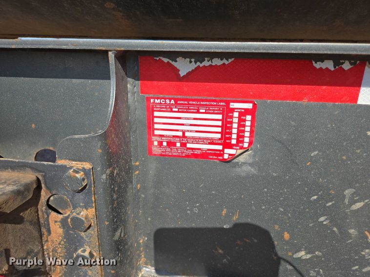 image for item DT7236 2007 Trail King side dump trailer