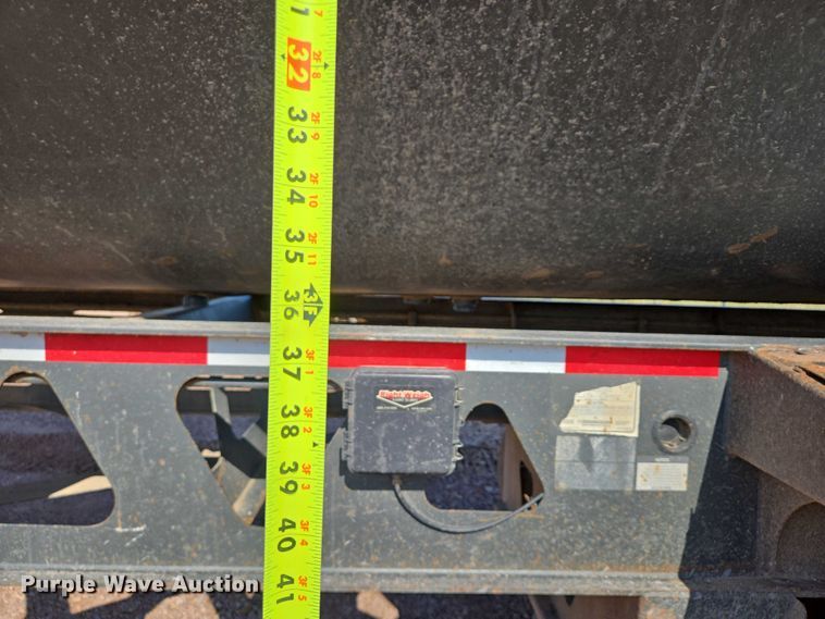 image for item DT7236 2007 Trail King side dump trailer