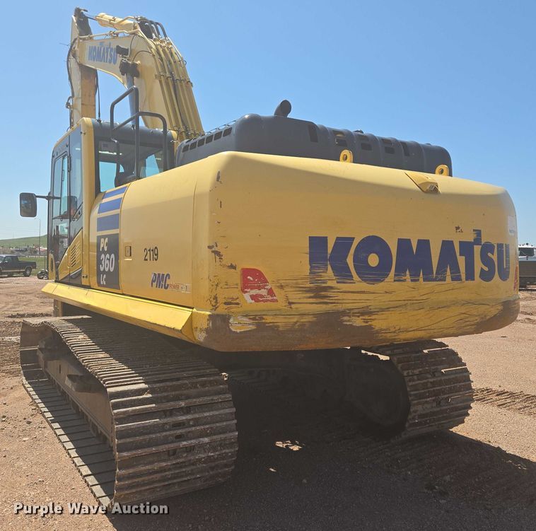 image for item DT7237 2014 Komatsu PC360LC-10 excavator