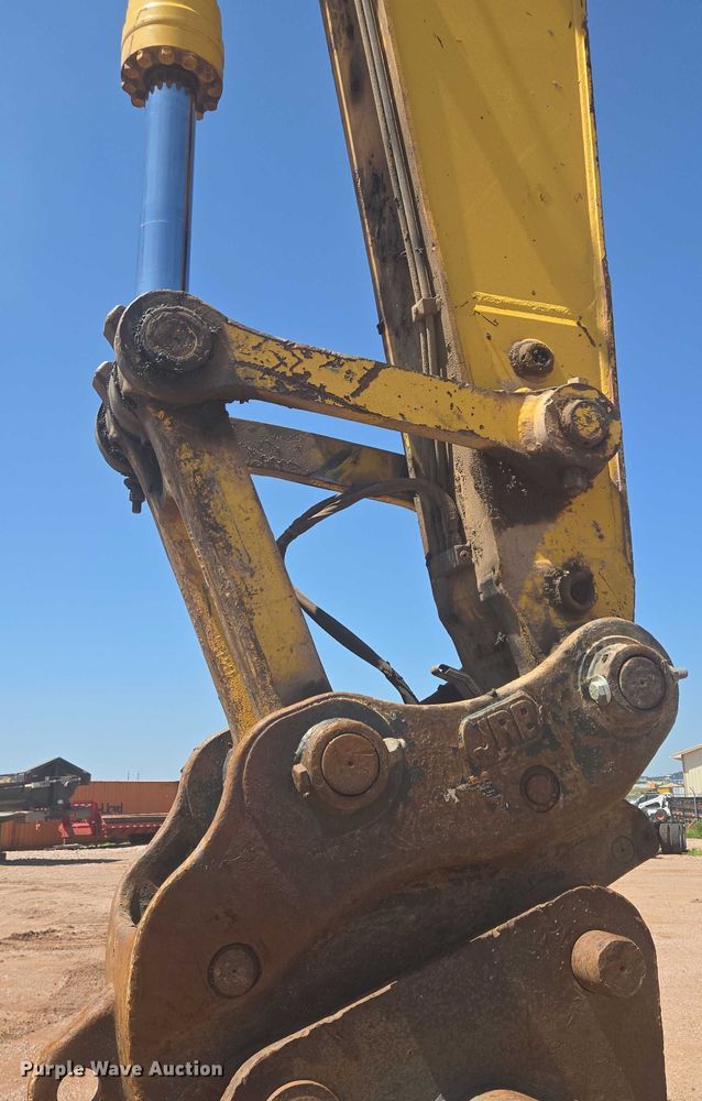 image for item DT7237 2014 Komatsu PC360LC-10 excavator