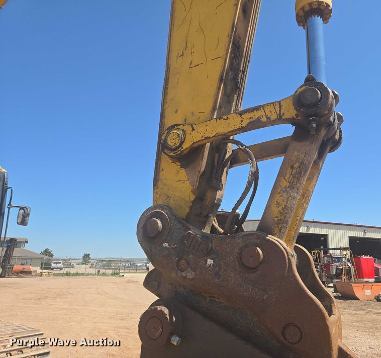 image for item DT7237 2014 Komatsu PC360LC-10 excavator