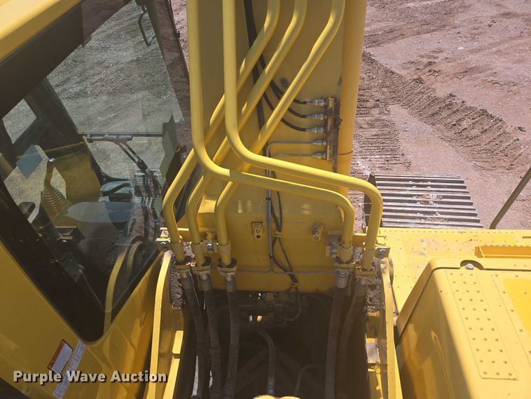 image for item DT7237 2014 Komatsu PC360LC-10 excavator