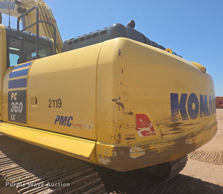 image for item DT7237 2014 Komatsu PC360LC-10 excavator