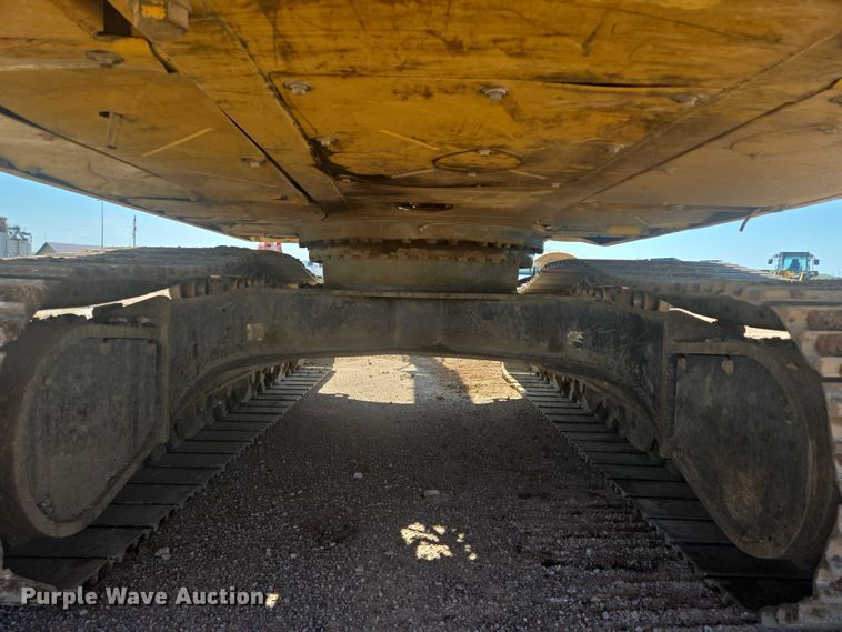 image for item DT7237 2014 Komatsu PC360LC-10 excavator