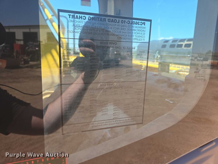 image for item DT7237 2014 Komatsu PC360LC-10 excavator