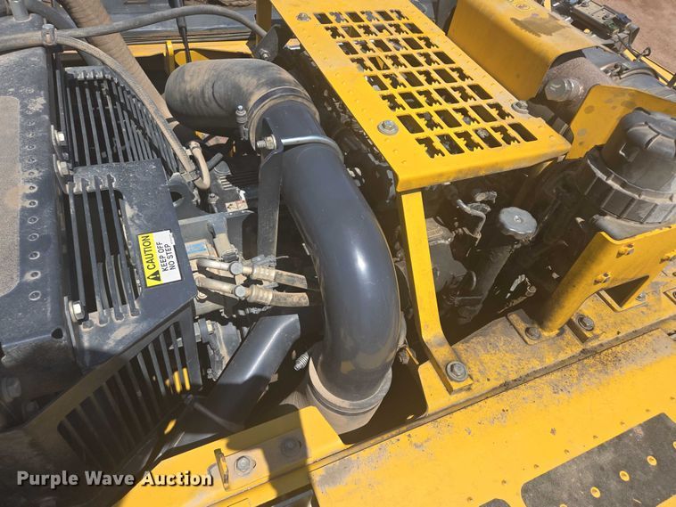 image for item DT7237 2014 Komatsu PC360LC-10 excavator