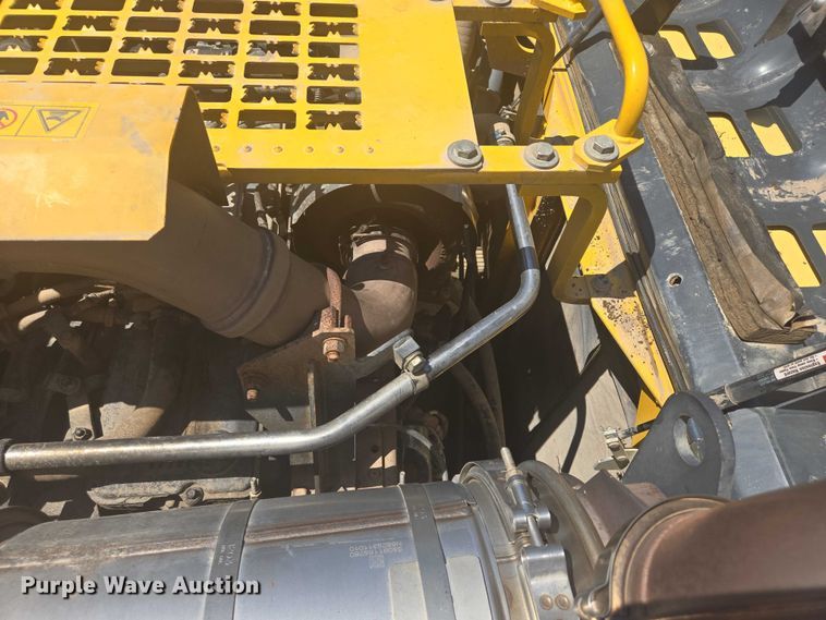 image for item DT7237 2014 Komatsu PC360LC-10 excavator