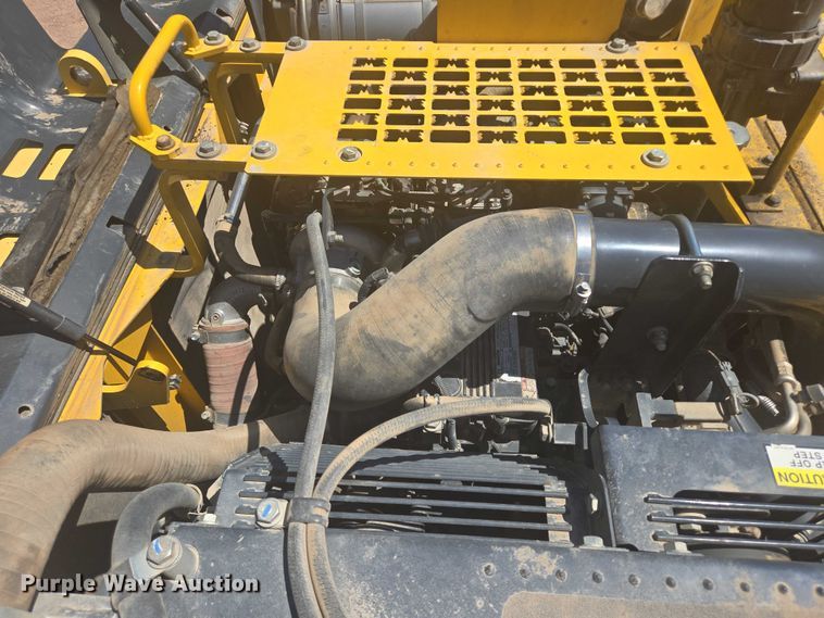 image for item DT7237 2014 Komatsu PC360LC-10 excavator
