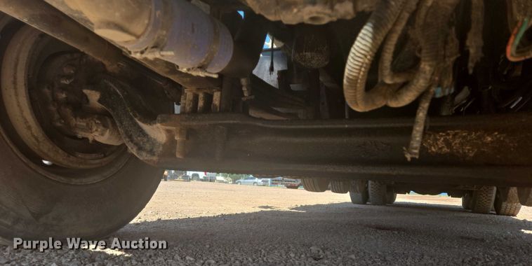 image for item DT7239 2007 Peterbilt 357 dump truck