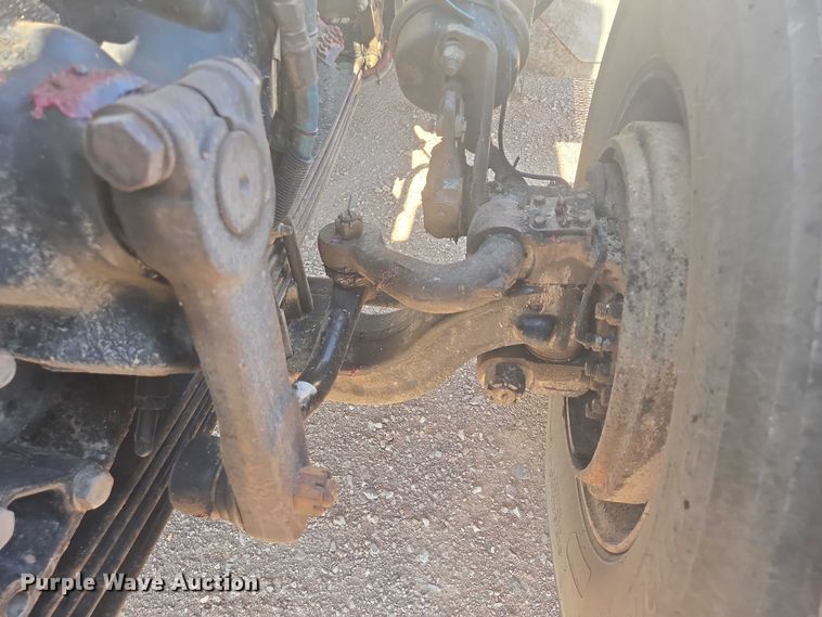 image for item DT7239 2007 Peterbilt 357 dump truck