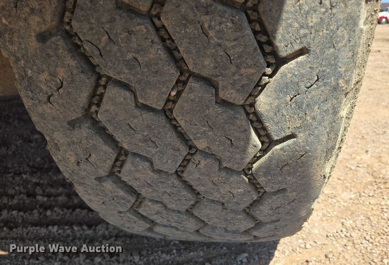 image for item DT7240 1977 Kenworth W900A truck cab and chassis