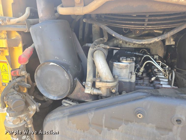 image for item DT7242 2010 Caterpillar 262C skid steer loader