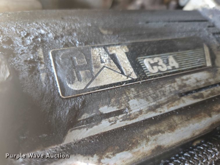 image for item DT7242 2010 Caterpillar 262C skid steer loader