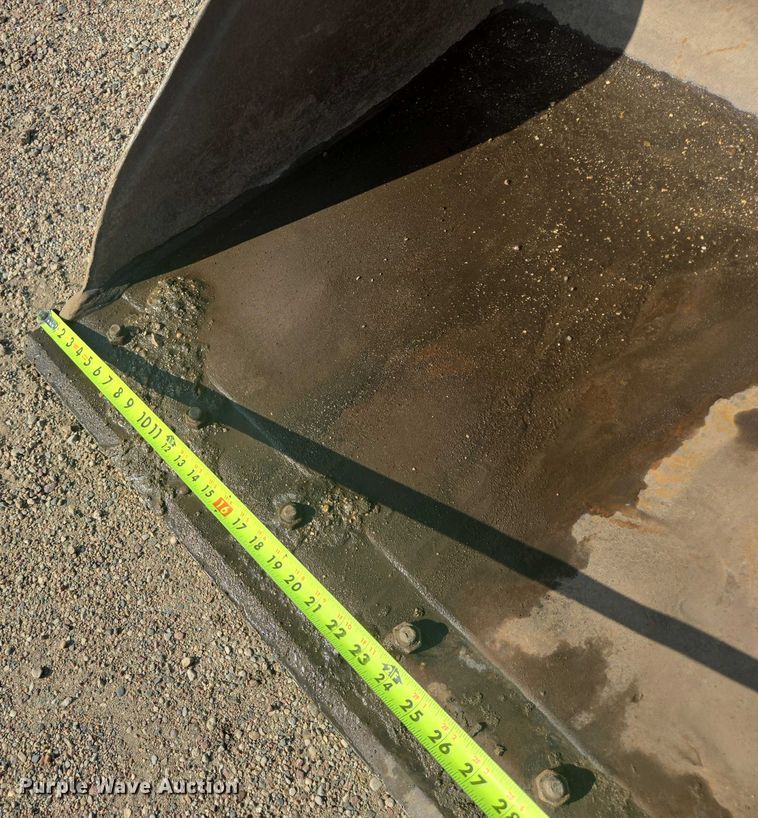 image for item DT7242 2010 Caterpillar 262C skid steer loader