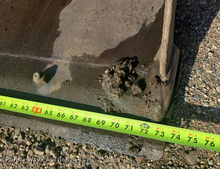 image for item DT7242 2010 Caterpillar 262C skid steer loader