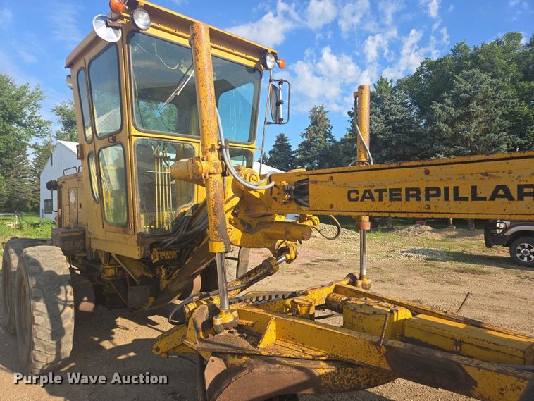 image for item DT7243 1978 Caterpillar 140G motor grader