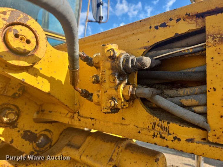 image for item DT7243 1978 Caterpillar 140G motor grader