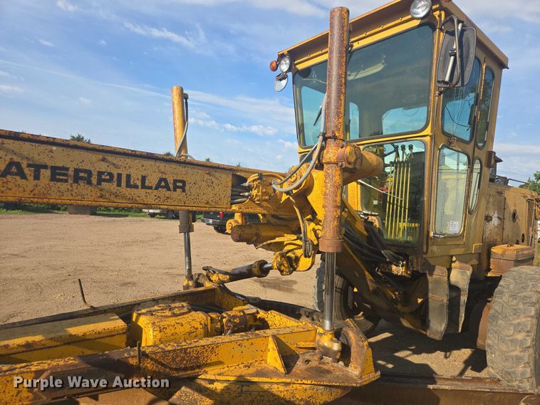 image for item DT7243 1978 Caterpillar 140G motor grader