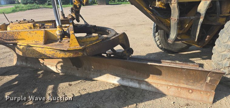 image for item DT7243 1978 Caterpillar 140G motor grader