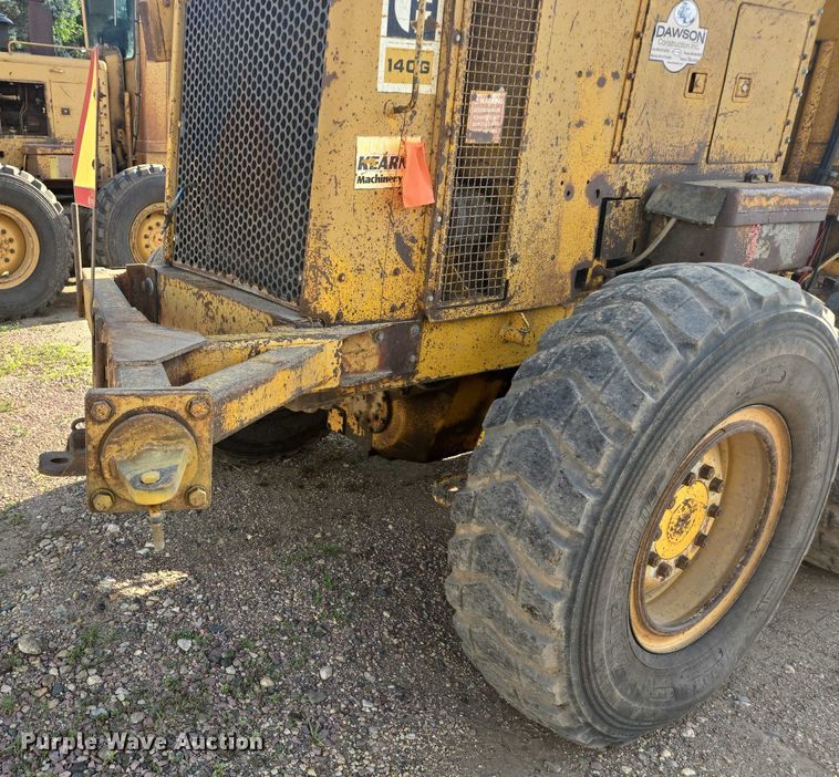 image for item DT7243 1978 Caterpillar 140G motor grader