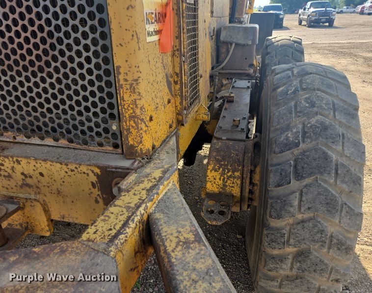 image for item DT7243 1978 Caterpillar 140G motor grader