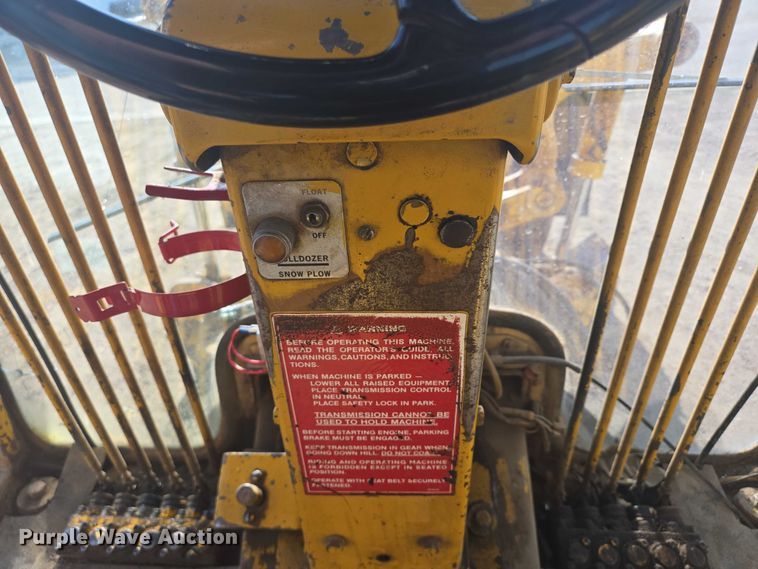 image for item DT7243 1978 Caterpillar 140G motor grader