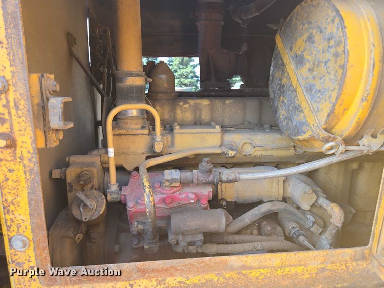 image for item DT7243 1978 Caterpillar 140G motor grader