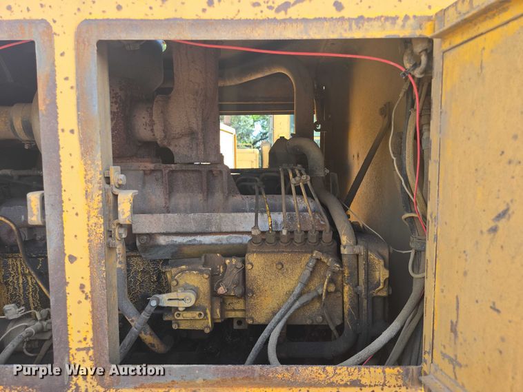 image for item DT7243 1978 Caterpillar 140G motor grader