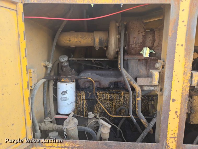 image for item DT7243 1978 Caterpillar 140G motor grader