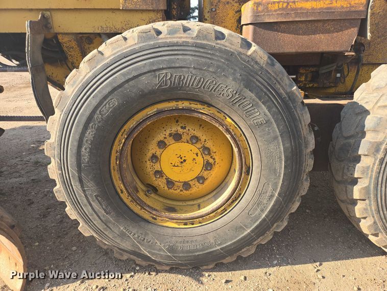 image for item DT7243 1978 Caterpillar 140G motor grader