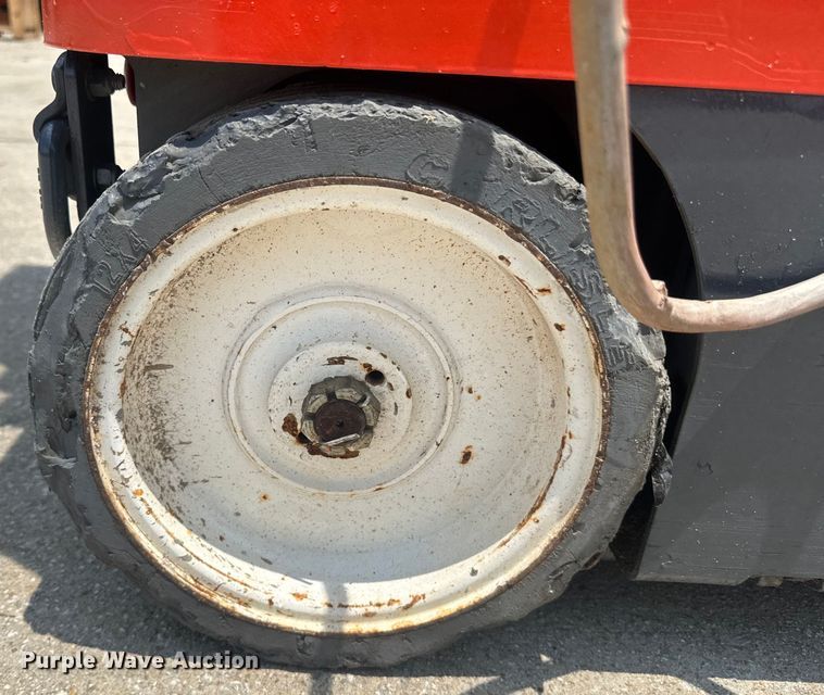 image for item DU7911 2018 Skyjack SJ16 vertical lift