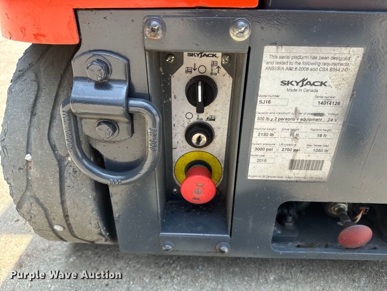 image for item DU7911 2018 Skyjack SJ16 vertical lift