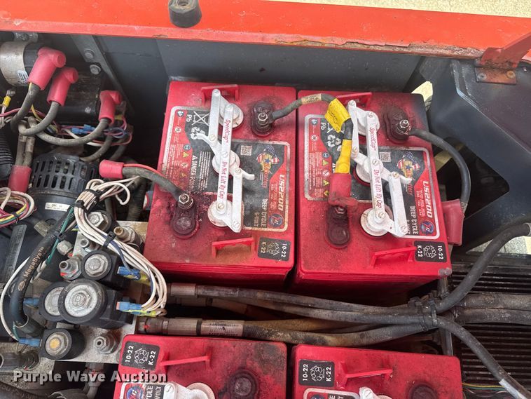 image for item DU7911 2018 Skyjack SJ16 vertical lift