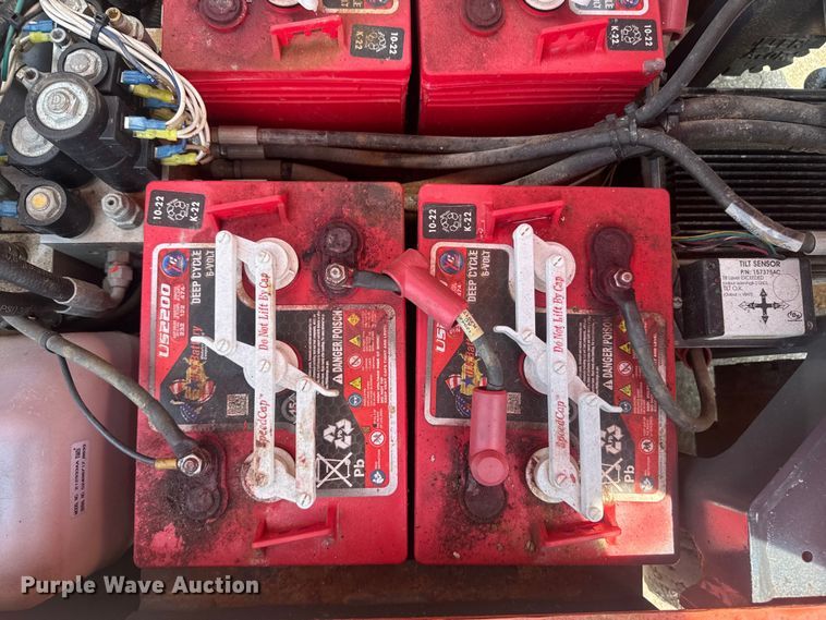 image for item DU7911 2018 Skyjack SJ16 vertical lift